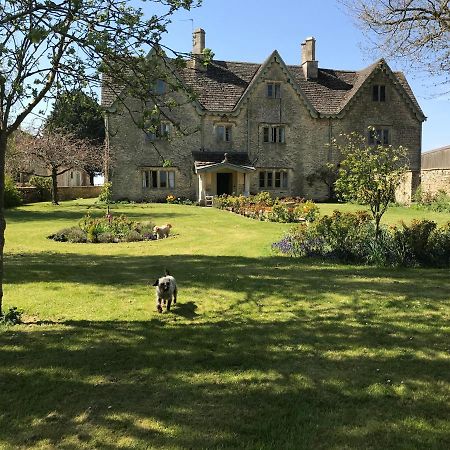 奇彭纳姆The Manor Farm Alderton别墅 外观 照片