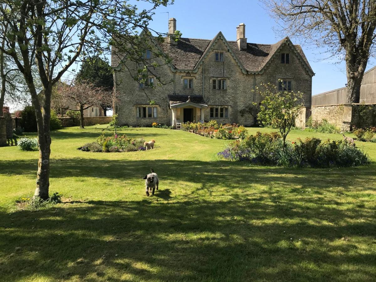 奇彭纳姆The Manor Farm Alderton别墅 外观 照片