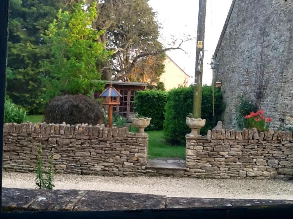 奇彭纳姆The Manor Farm Alderton别墅 外观 照片