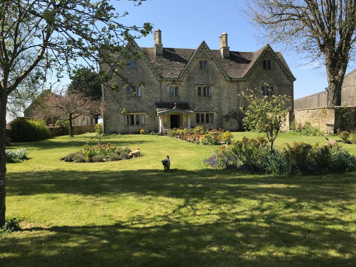 奇彭纳姆The Manor Farm Alderton别墅 外观 照片