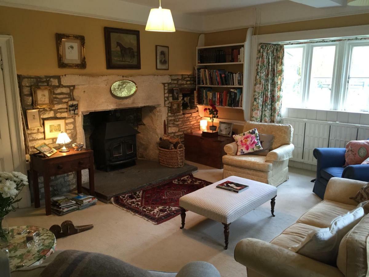 奇彭纳姆The Manor Farm Alderton别墅 外观 照片